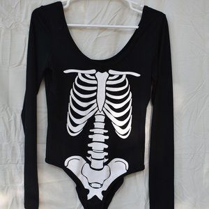 Long sleeve adult onsie/body suit with skeleton